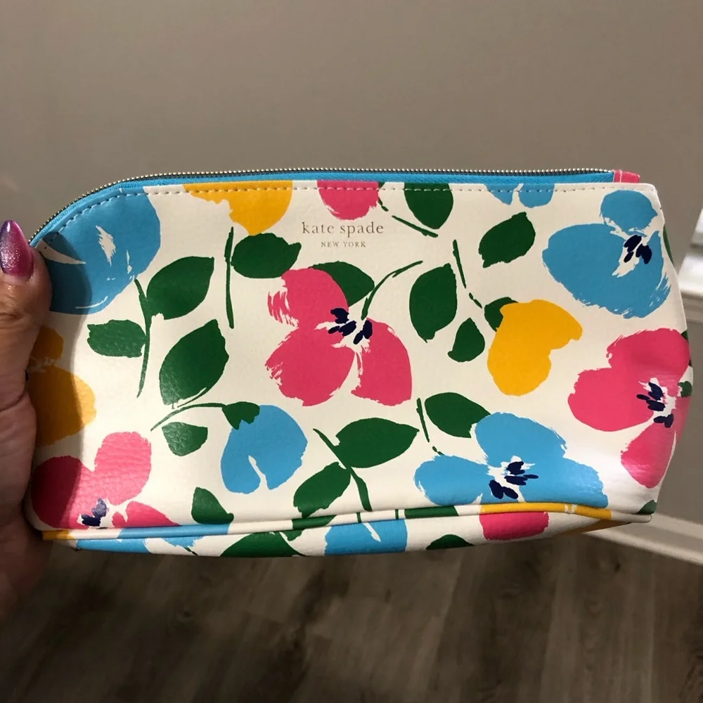 New! kate spade new york Desk Essentials Vegan Leather Pouch